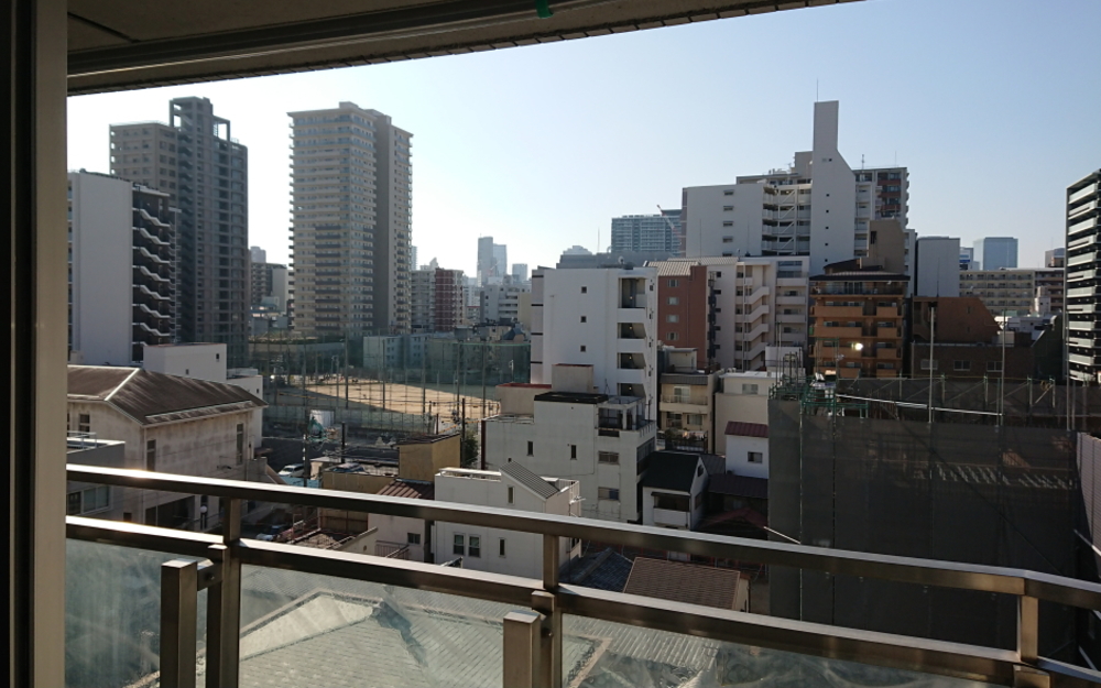 ラメール北大阪７階（窓からの景色）